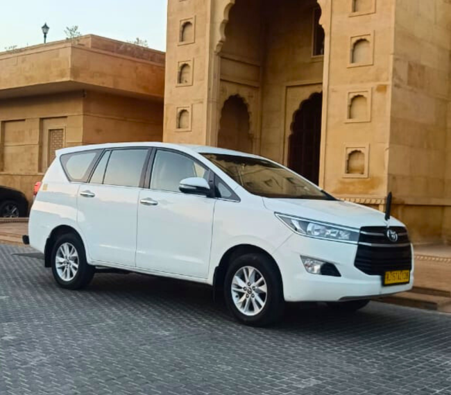 Comfortable taxi by Jaisalmer Routes for local sightseeing and desert safari in Jaisalmer